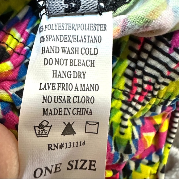 NWT ALWAYS Multicolor Geometric Print Buttery Soft Women's Leggings One Size - Picture 7 of 7